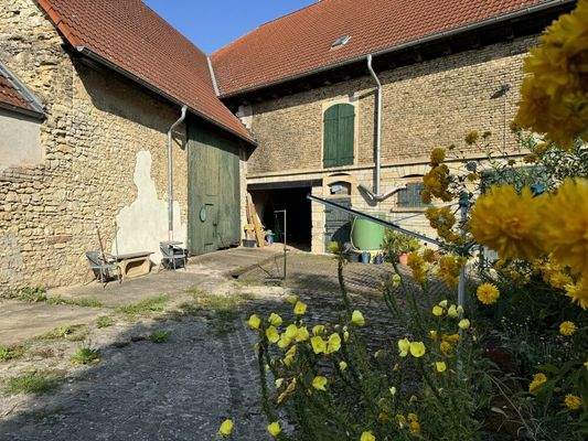 Mit Zugang zur Gartenanlage