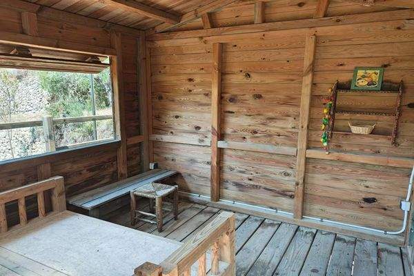 Abenteuer für Kinder im Baumhaus