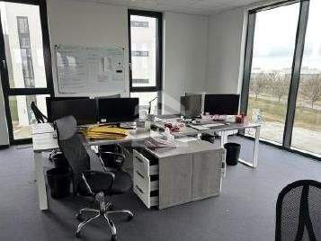 Büro 1