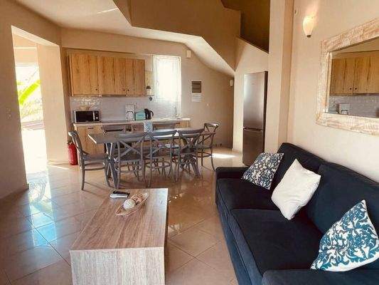 Kreta, Platanias: Luxuriöser 4-Villen-Komplex zu verkaufen, nur wenige Meter vom Meer entfernt!