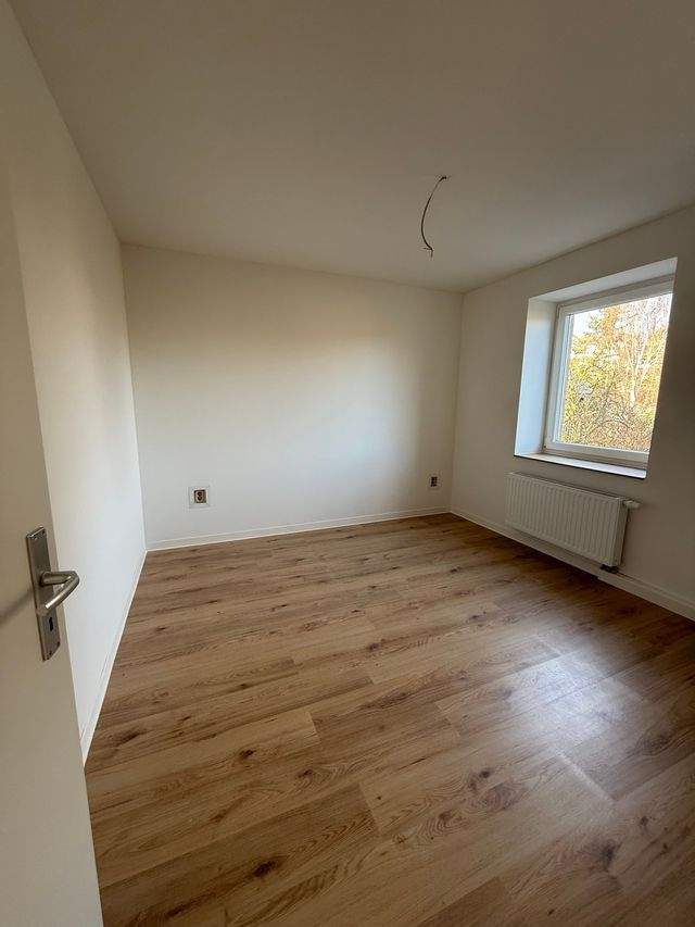 Renovierte 2 Raum Wohnung in Hartenstein ab sofort zu vermieten - Photo 3