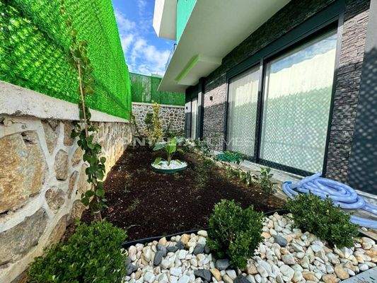 Luxe Villas with Private Gardens and Pools in Alanya