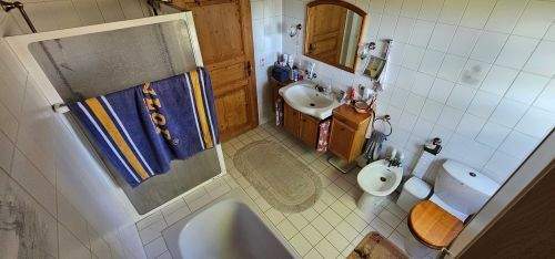 1000199931 (1) (002).jpg