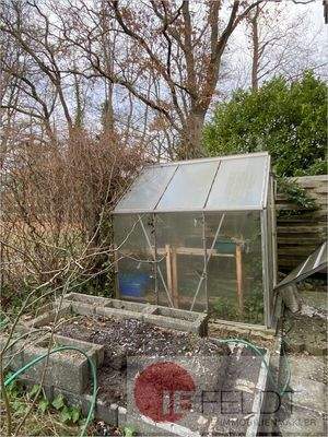 Gewächshäuschen