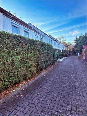 kurzer Gehweg zum Endhaus