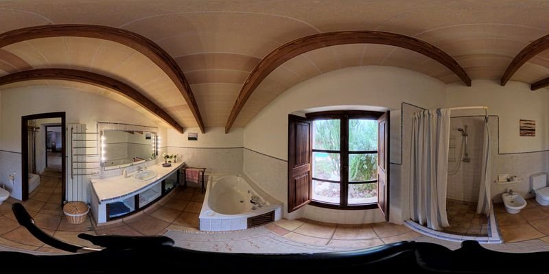 Großartiges  historisches Herrenhaus mit exotischem Garten und Pool nahe Santanyí