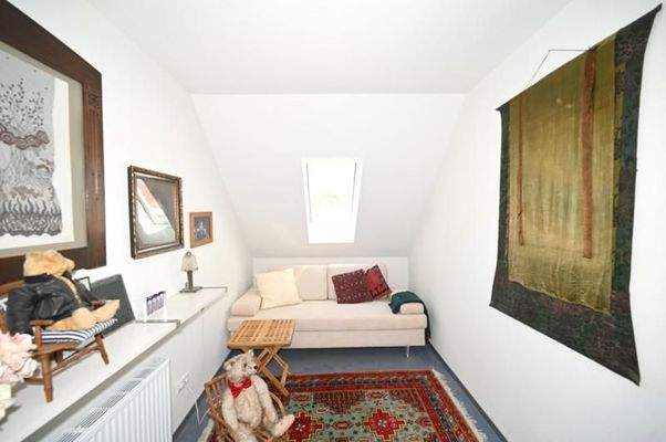 Zimmer 3-Abstellraum DG