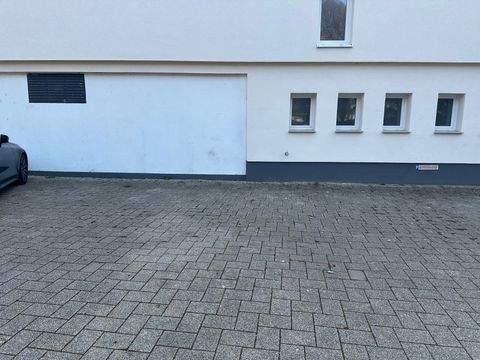 Ettlingen Garage, Ettlingen Stellplatz