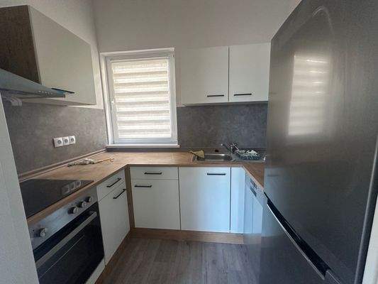 Werdau 1.OG Küche_5.jpg