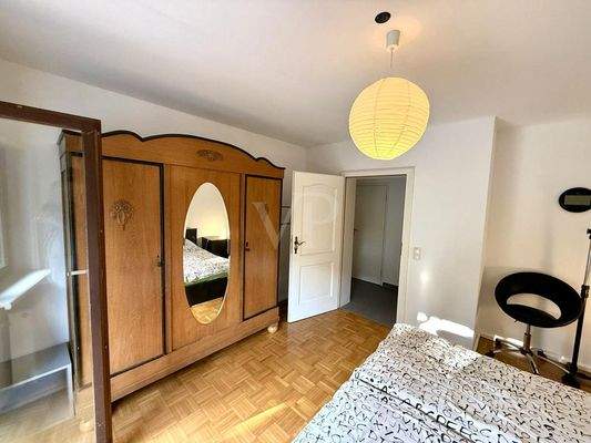 Schlafzimmer Gartengeschoss