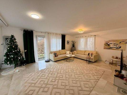 großzügig und elegant