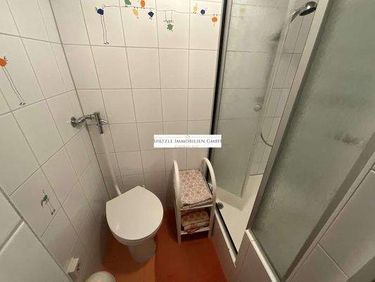 Duschbad mit WC UG