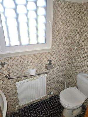 WE1 Eingangsbereich Gäste-WC Bild 1.jpg