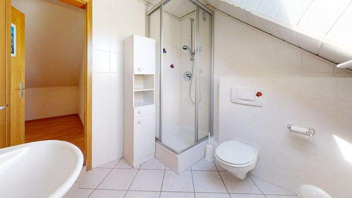 Badezimmer Dachgeschoss