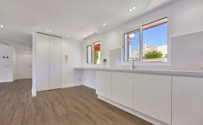 Neubau-Villa neben dem Golfplatz zu verkaufen in Nova Santa Ponsa, Mallorca