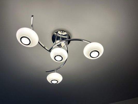 Lampe Schlafzimmer g. Ablöse