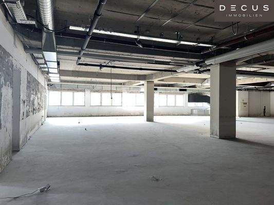 Erdgeschoß - Top 1 - ca. 945m2