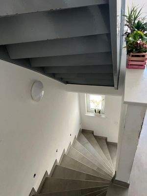 14 Treppe zum OG