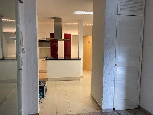 behindertengerechte WE Küche EG Bild 1