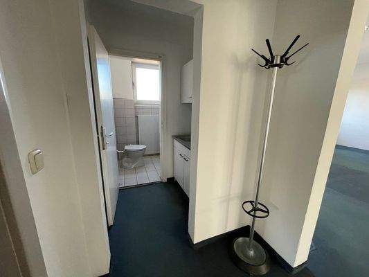 11 WC und kleine Teeküche in den Bank Räumen