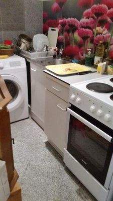 Küchenbereich mit Granitfliesen