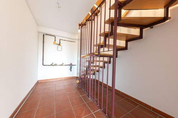 Treppenaufgang Souterrain zum Erdgeschoss