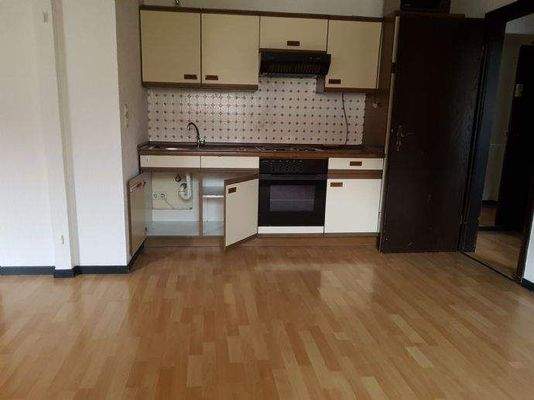 Küchenzeile inkl E-Geräte