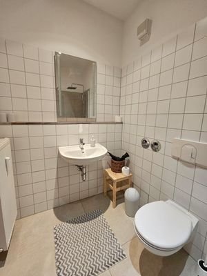 Badezimmer Bild 4.jpg