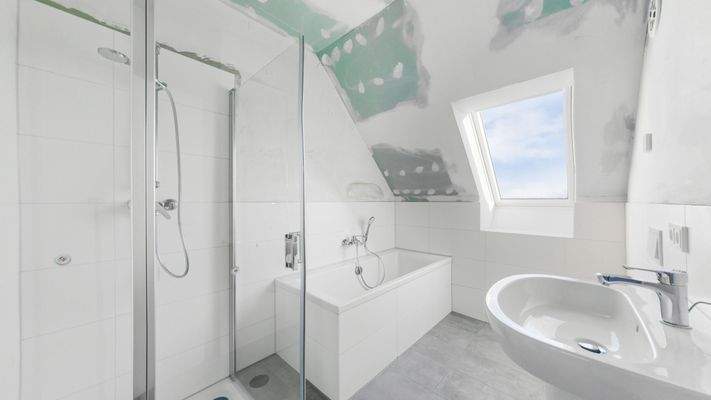 Vollbad im Obergeschoss