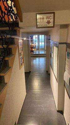 6 rückwärtiger Zugang