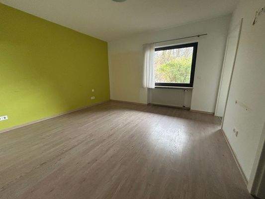 Apartmentzimmer mit Küche Erdgeschoss