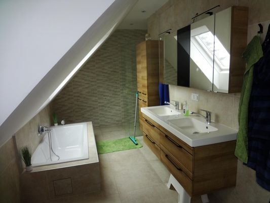 Badezimmer OG