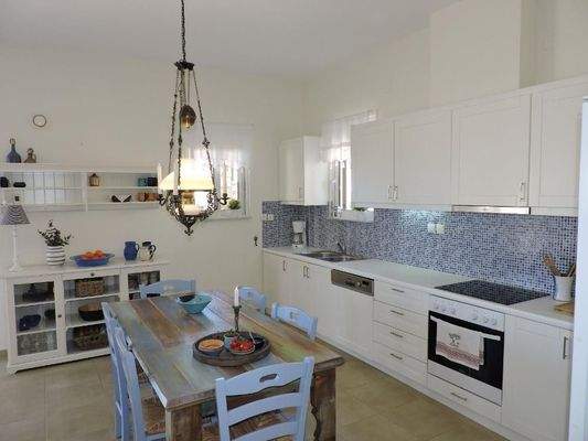 Kreta, Panormos: Schöner Bungalow in toller Wohnanlage zu verkaufen