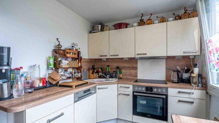 Geräumige Küche samt EBK