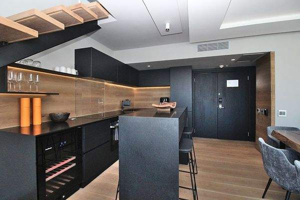 61146e9d-304e-49dc-b5c3-b873dbe9a346