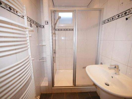 Badezimmer Gartengeschoss