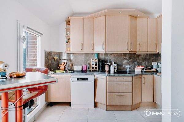 Vorderhaus OG Einbauküche