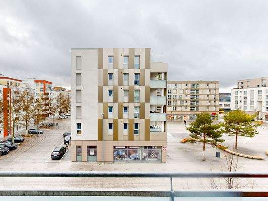 Blick aus dem Wohnbereich