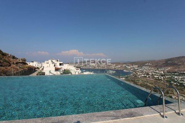 Apartments with Private Terrace and Pool in Bodrum Gündoğan