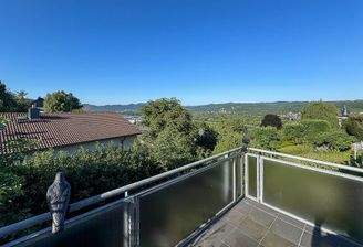 Terrasse obere Wohnung