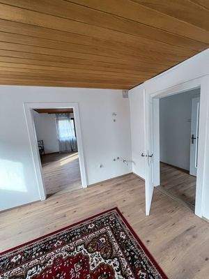 Wohnbereich Küche 1. OG 3.jpg