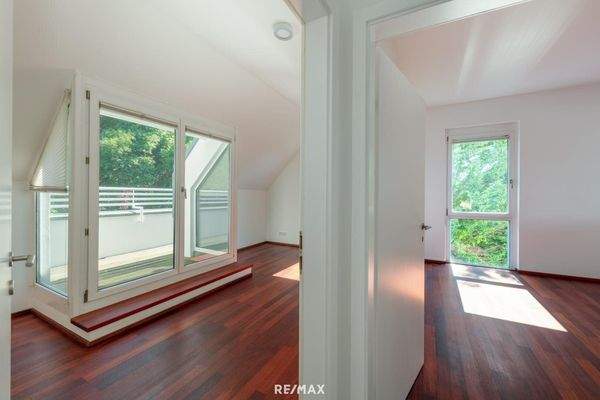 3. und 4. Schlaf- oder Arbeitszimmer