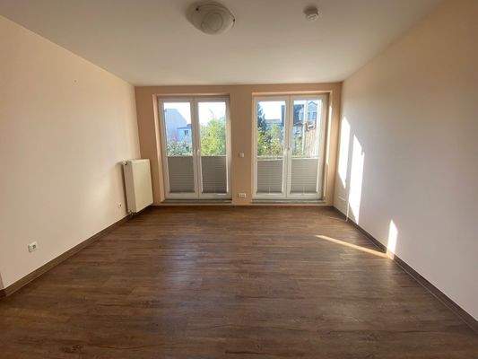 Zimmer 2. OG mit Balkon