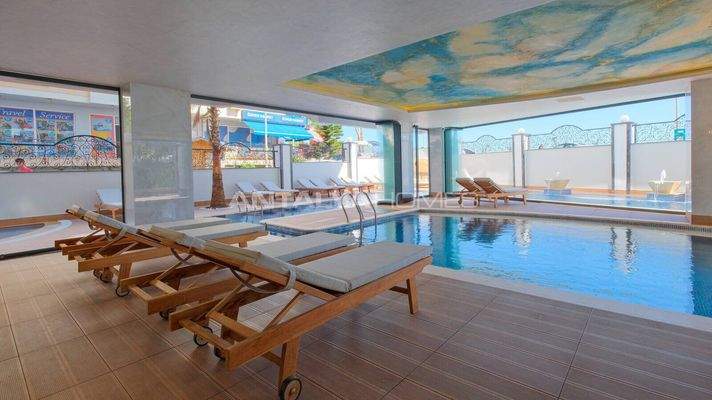 Well Located Dazzling Seafront Apartments in Alanya