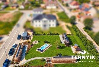 Siedlung von oben - Drohnenmodellaufnahme