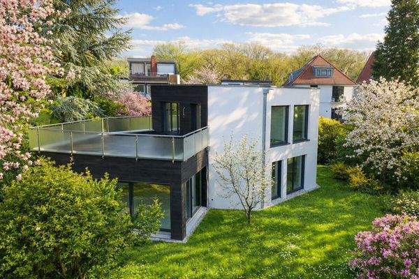 Blick von Oben (1) (saisolanle Anpassung durch KI)