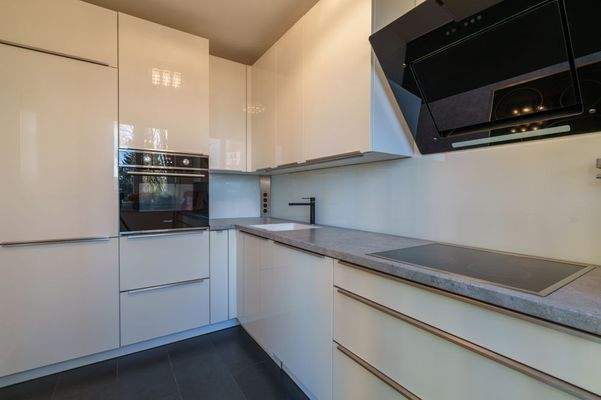 Moderne Einbauküche