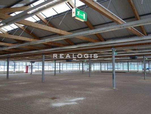 Innenansicht Sheddachhalle