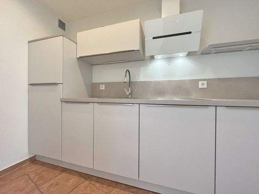 Küche mit neuer Küchenzeile