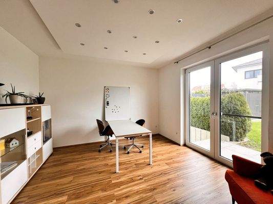 Büro/Gästezimmer